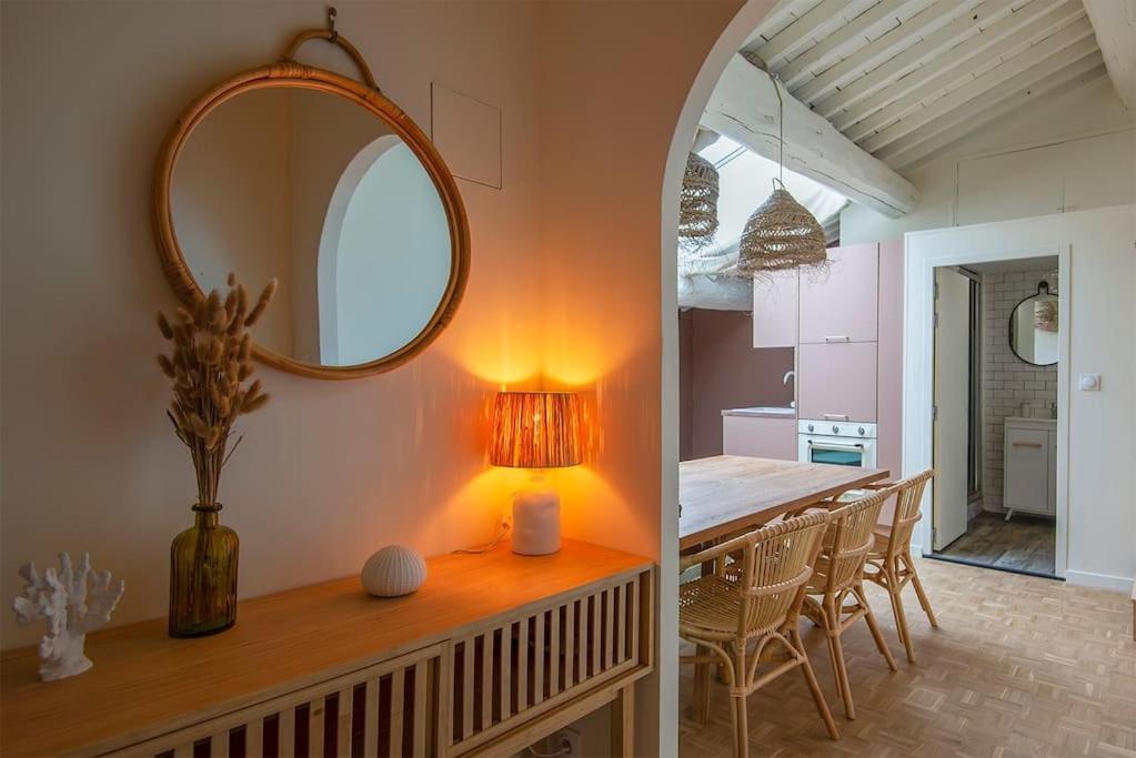 Cozy Love Nest Near The Old Port Marseille Phòng bức ảnh
